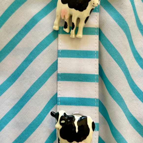 Three Cow Button Covers . They slide on and then snap on. Adorable - Picture 3 of 4